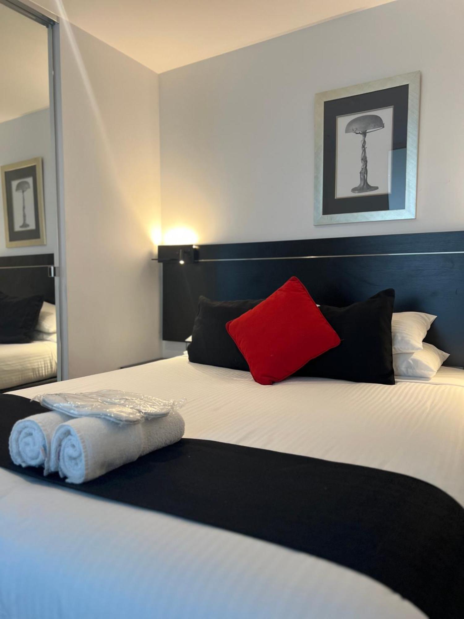 Aura On Flinders Serviced Apartments Melbourne Eksteriør bilde